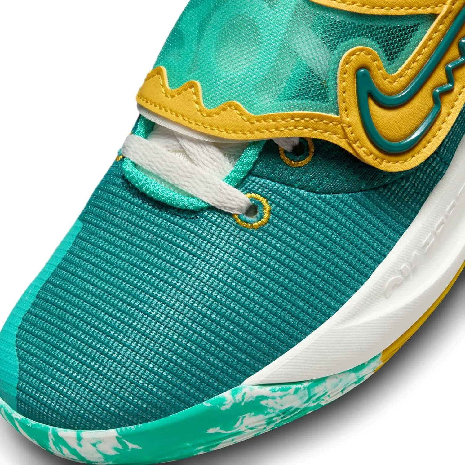 NIKE Men's Basketball Low