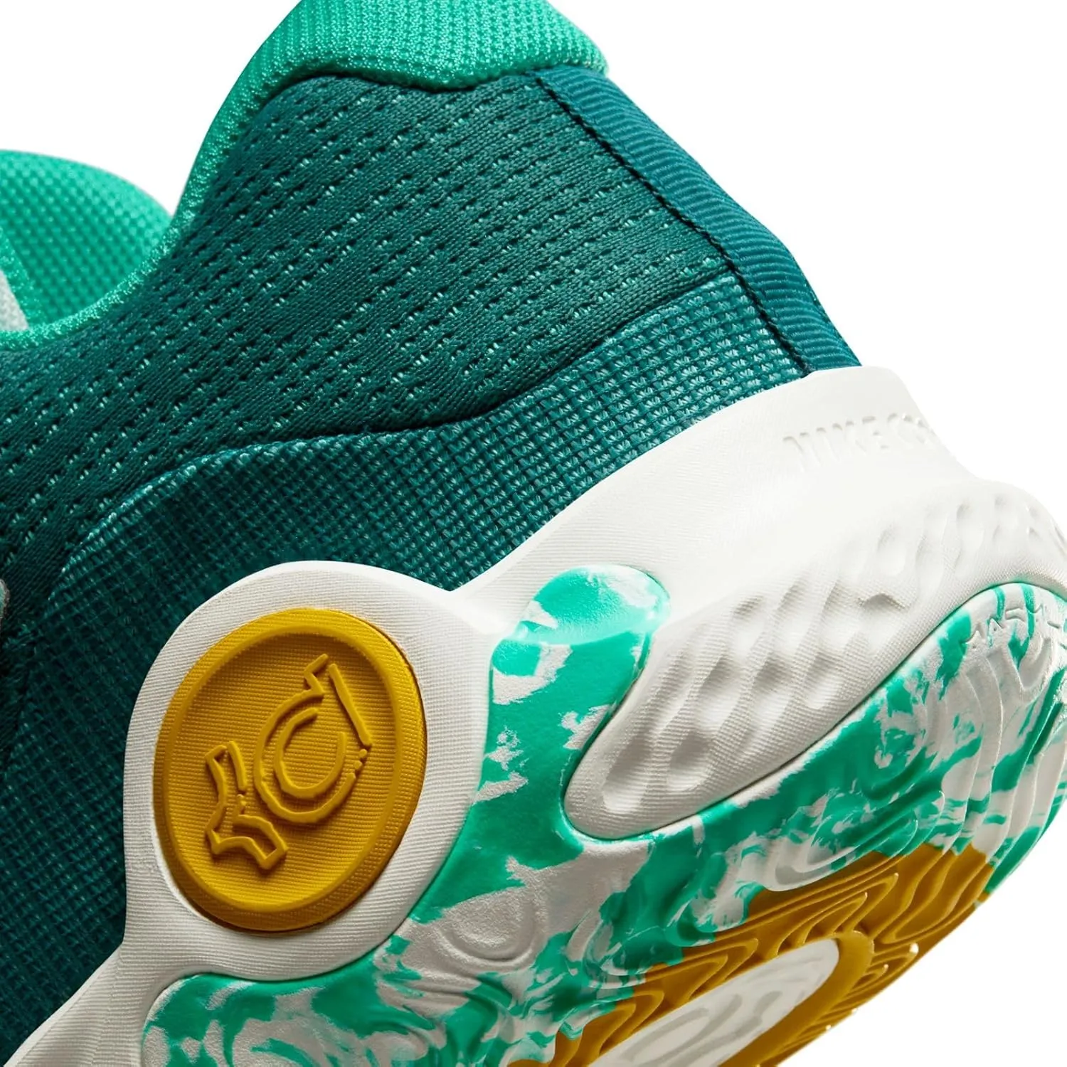 NIKE Men's Basketball Low